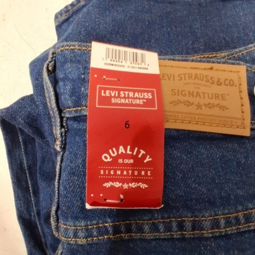 WOMENS LEVI VINTAGE CINCHED WAIST LOOSE FIT - SIZE: 6 - DARK BLUE image 2