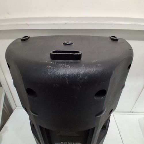 BEHRINGER EUROLIVE 2-WAY PA SPEAKER SYSTEM - 1000W, 15" WOOFER, 1.75" COMPRESSION DRIVER - BLACK (MODEL: B215XL) image 5