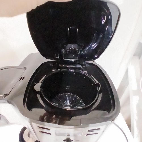 HAMILTON BEACH 2-IN-1 SINGLE SERVE/DRIP COFFEE MAKER - BLACK (MODEL#: 49980A/49980RG) image 4