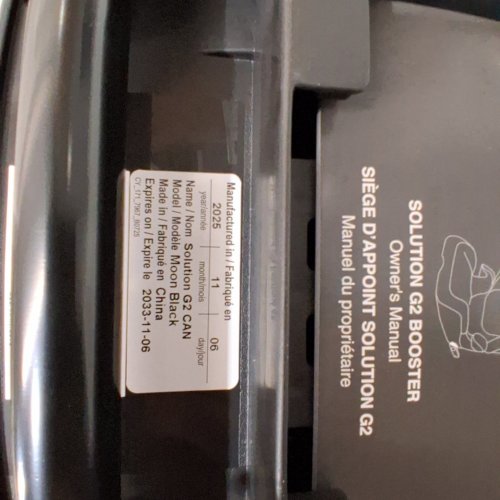 CYBEX GOLD SOLUTION G2 FOLDABLE LIGHTWEIGHT CAR SEAT - MOON BLACK (MODEL: 524002427) image 2