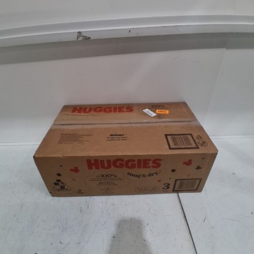 210PK HUGGIES SNUG AND DRY DIAPERS - SIZE 3 - WHITE image 3