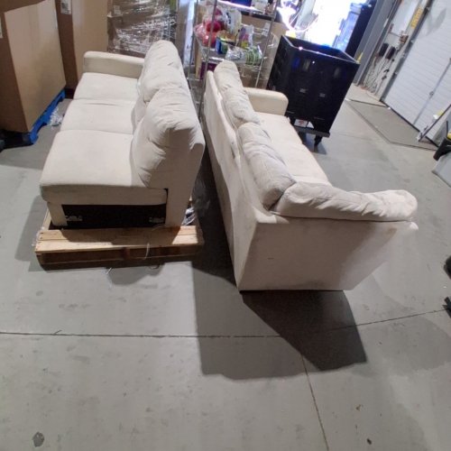 L SHAPE RIGHT SIDE SECTIONAL LIVING ROOM COUCH - 111" X 87.5" X 24" - WHITE image 2