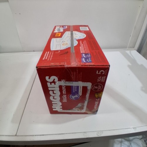 104PK HUGGIES LITTLE MOVERS DIAPERS - SIZE 5 image 2