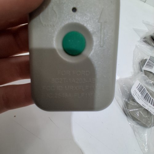 TPMS TIRE PRESSURE MONITOR SYSTEM SENSOR RESET TOOL FOR VARIOUS FORD AND MAZDA MODELS - GRAY/GREEN (MODEL: TPMS19) image 3