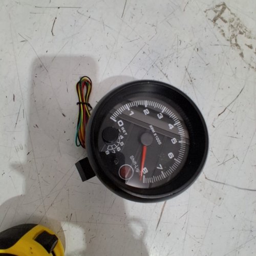 AMDOHAI AUTOMOTIVE TACHOMETER GAUGE WITH SHIFT LIGHT - 0-8000 RPM - 3.75" - BLACK image 3