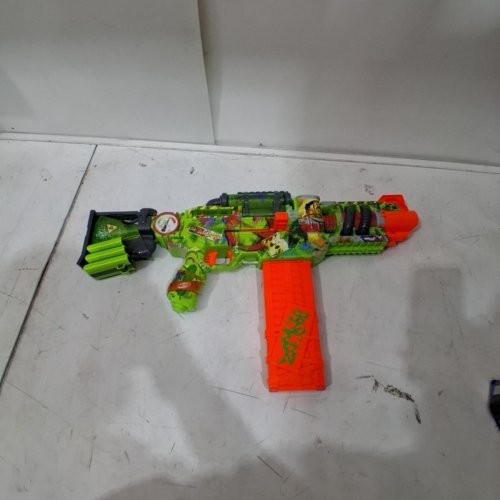 NERF ZOMBIE CORRUPTER BOLT ACTION DART BLASTER WITH DARTS, 18 DART CLIP & DART STORAGE - GREEN (MODEL: F8962) image 4