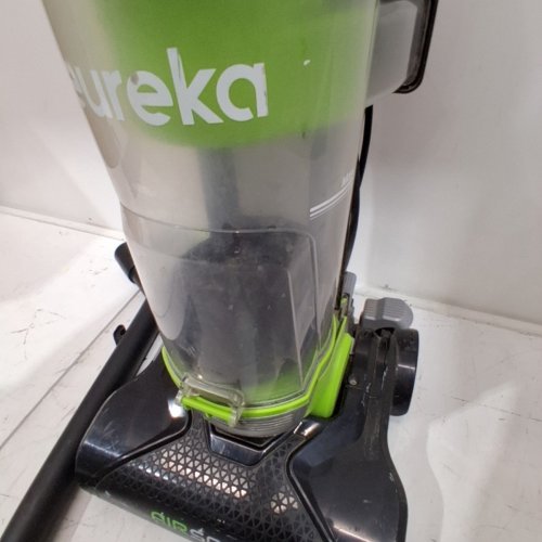 EUREKA AIRSPEED ULTRA-LIGHTWEIGHT COMPACT BAGLESS UPRIGHT VACUUM CLEANER - GREEN/BLACK (MODEL: NEU100C) image 6