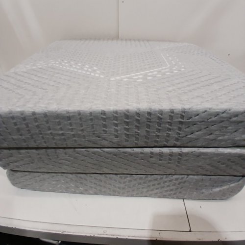 PREMIUM 4" THICK TRI-FOLD MATTRESS - 75" X 25" X 4" - GREY image 4