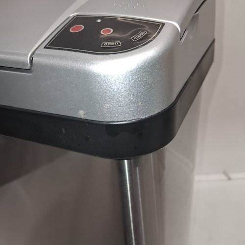 ITOUCHLESS STAINLESS STEEL SENSOR TRASH CAN WITH DEODERIZER AND FRAGRANCE - 4 GALLON image 4