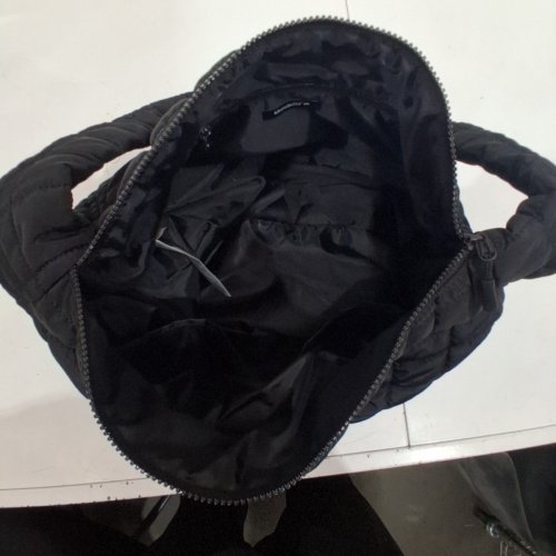 MONDETTA THE QUILTED FRONT ZIP TOTE BAG - BLACK (MODEL:1194279) image 3