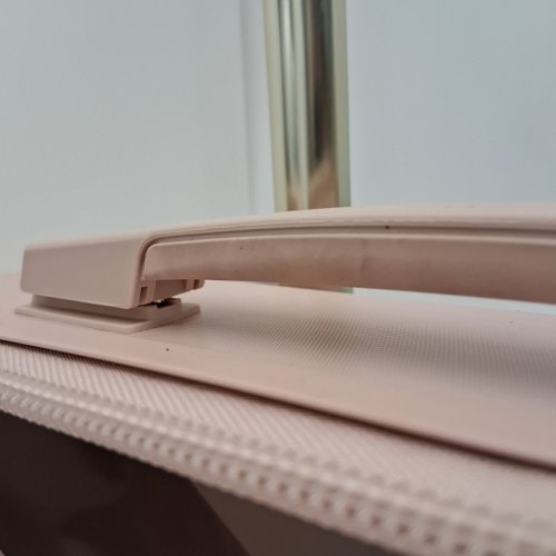 IT LUGGAGE LUXURIANT HARDSIDE ROLLING LUGGAGE - 26" - ROSE SAND (STYLE: 16-2470-08) image 4