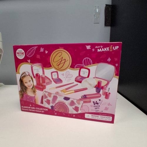 14PC girls PRETEND MAKEUP SET with brushes and travel bag (STYLE: GLAMOUR GIRL COLLECTION) image 3