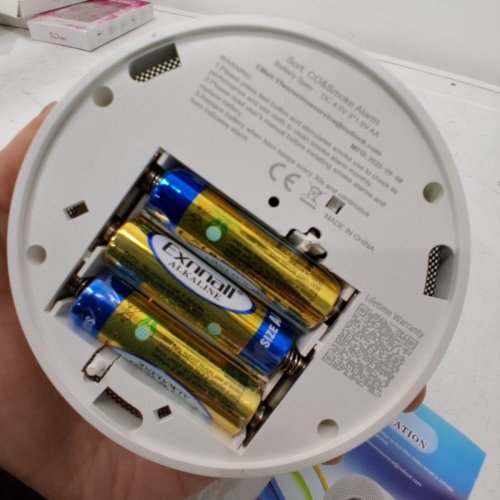 CO & SMOKE COMBINATION SMOKE AND CARBON MONOXIDE DETECTOR WITH DISPLAY - WHITE (MODEL:JZA-540COM-01) image 3