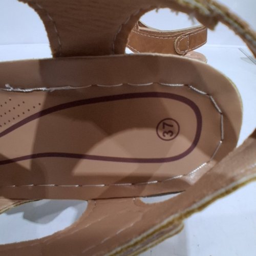 WOMEN'S BROWN SANDALS - SIZE 37 - BROWN image 3