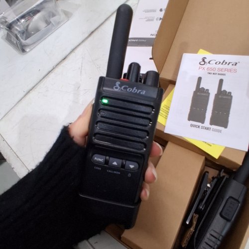 3PC COBRA UHF PRO BUSINESS RADIO WITH 22 CHANNELS - BLACK (MODEL: PX650) image 2