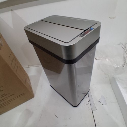 ITOUCHLESS STAINLESS STEEL SLIM SENSOR BATHROOM TRASH CAN - 15 L (4 GAL) - SILVER (MODEL: WS04RSL) image 4