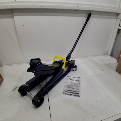TCE TORIN LOW PROFILE FLOOR JACK WITH SINGLE PISTON QUICK LIFT PUMP - 2.5TON/5000LBS - BLUE (MODEL: TCET825051-2) image 2