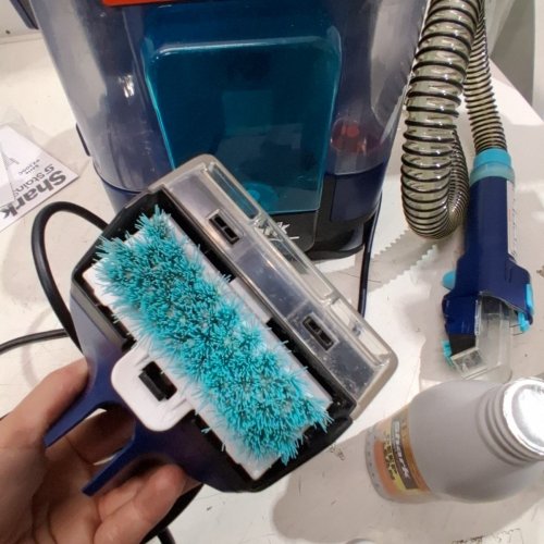 SHARK PORTABLE STAIN STRIKER CARPET CLEANER - GREY/BLUE (MODEL: PX200C) image 4