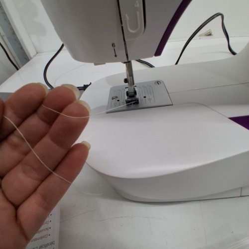 SINGER M3500 32 STITCH SEWING MACHINE - WHITE/PURPLE (MODEL: M3500) image 6