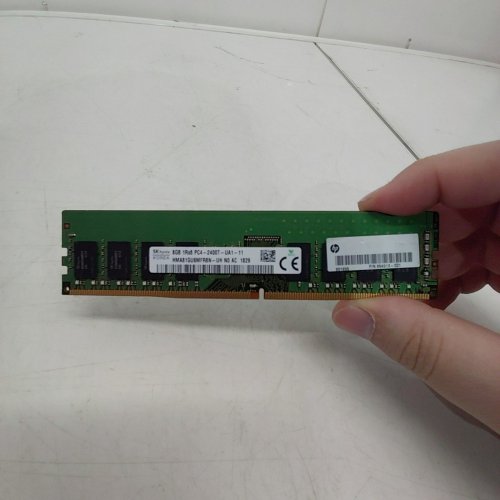 SK HYNIX 8GB DDR4 RAM - 2400MHZ - (MODEL: HMA81GU6MFR8N-XN) image 2