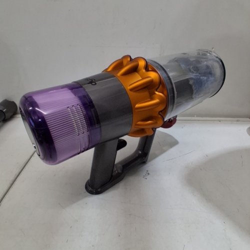 DYSON V15 DETECT PLUS CORDLESS MULTI-PURPOSE VACUUM CLEANER WITH ATTACHMENTS - GREY (MODEL: SV47) image 4