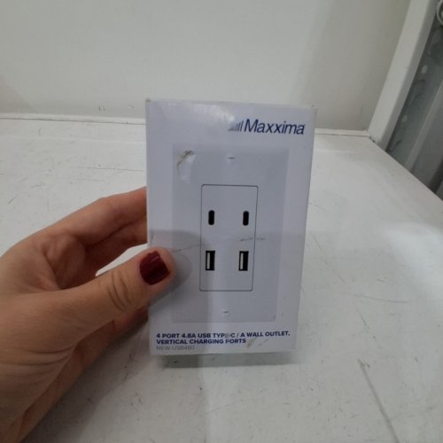 MAXXIMA USB RECEPTACLE OUTLET WITH 4 USB WALL CHARGING PORTS - 4.8A - WHITE (MODEL: MEW-USB480) image 3
