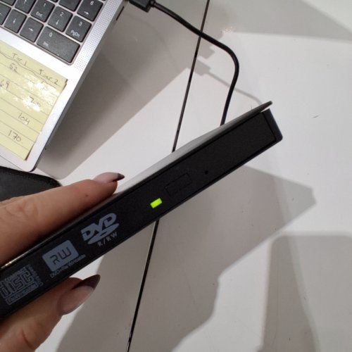 ZIWEO PORTABLE EXTERNAL CD/DVD DRIVE - USB 3.0, TYPE-C, CD/DVD PLAYER BURNER, COMPATIBLE WITH LAPTOP, DESKTOP PC, WINDOWS, LINUX, MAC OS - BLACK (MODEL: LT801) image 2
