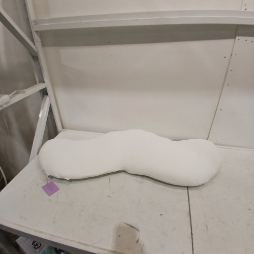 MELLOW SOFT BODY ALIGN COOLING PILLOW - 44" X 14" - WHITE (NO CASE) image 4