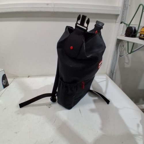 HUNTER TOP CLIP BACKPACK - 18.7L - BLACK (MODEL: 1960981) image 2