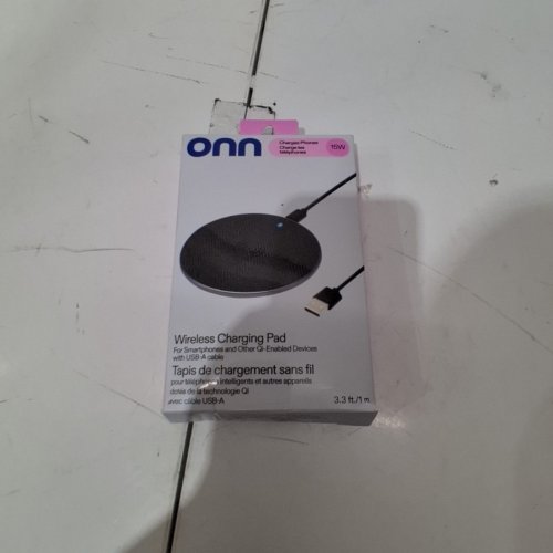 ONN WIRELESS CHARGING PAD FOR SMART DEVICES USB C - 15W - 3.3FT - BLACK - (MODEL: 51019125) image 5