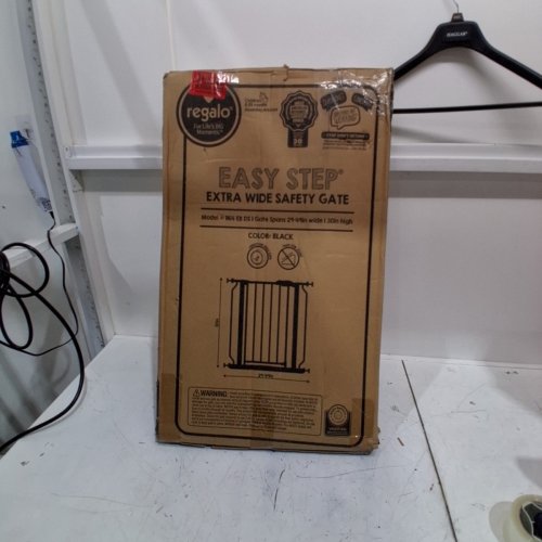 REGALO EASY STEP EXTRA WIDE SAFETY GATE - 29-49" X 30" - BLACK (MODEL: 1164 EB DS) image 4