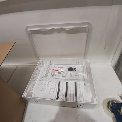 LEGRAND UNIVERSAL MOUNTING PLATE - 5" - WHITE (MODEL: AC1050) image 3