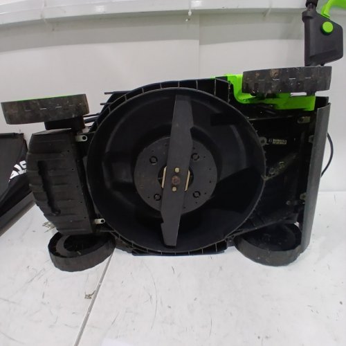 STEELITE CORDLESS ELECTRIC LAWN MOWER - 5-POSITION HEIGHT ADJUSTMENT WITH 8 GALLON GRASS BAG - BATTERY AND CHARGER INCLUDED - 13'' - 21V (X2 BATTERIES 42V TOTAL) - BLACK/GREEN (MODEL: DG500-2) image 3