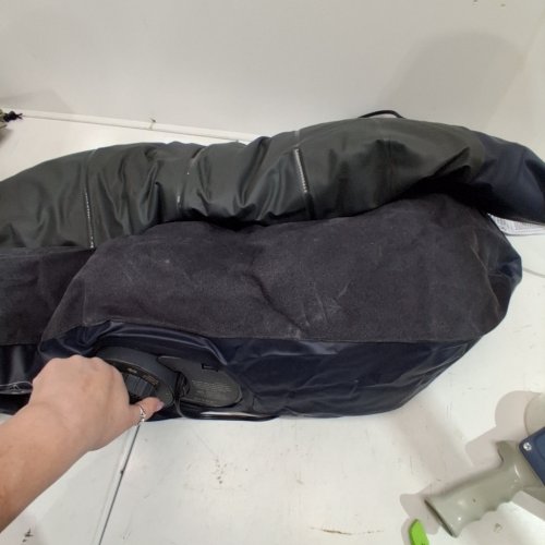 INTEX TWIN DURA BEAM PLUS SELF INFLATING/DEFLATING AIR MATTRESS - TWIN (39" X 75" X 16.5") 300LB CAPACITY - NAVY BLUE image 2