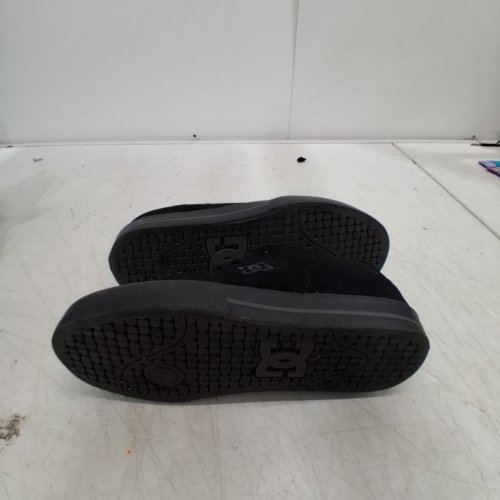 MEN'S DC PURE SKATE SHOES - SIZE 6 - PIRATE BLACK (STYLE: 300660-LPB) image 3