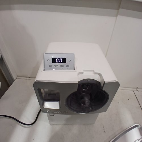 GOURMIA AUTOMATIC SOFT SERVE ICE CREAM AND FROZEN DRINK MAKER - 1L - WHITE (MODEL: GSI1010W) image 2