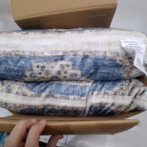 2PK WASH LUME TOWN & COUNTRY LIVING DECORATIVE PILLOWS - 22" X 22" - MULTICOLOURED (MODEL: 1901552) image 2