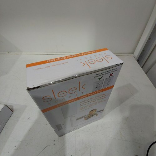 SLEEK SOCKET PET PROOFING & PLUG CONCEALER WITH CORD CLIPS - 8FT FLAT EXTENSION CORD - WHITE (MODEL: 9-PI-OVSZ-W) image 3