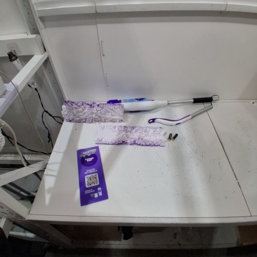 SWIFFER POWERMOP MULTI-SURFACE MOP KIT image 2
