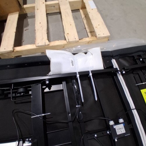CO-Z ZERO CLEARANCE MASSAGING BED FRAME, WITH REMOTE, ADJUSTABLE - QUEEN image 4