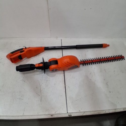 BLACK+DECKER LITHIUM MAX CORDLESS POLE HEDGE TRIMMER - 18" BLADE - 20V - ORANGE (MODEL: LPHT120) image 3