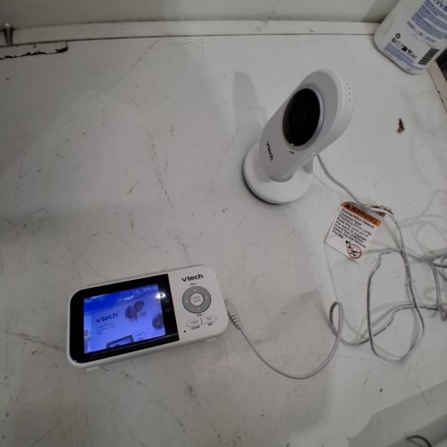 VTECH 2.8” DIGITAL VIDEO BABY MONITOR WITH NIGHT LIGHT - WHITE (MODEL: VM3254) image 2