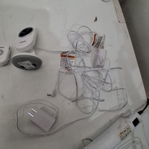 VTECH 2.8” DIGITAL VIDEO BABY MONITOR WITH NIGHT LIGHT - WHITE (MODEL: VM3254) image 4