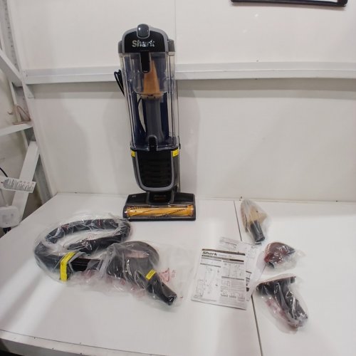 SHARK NAVIGATOR SELF-CLEANING BRUSHROLL PET UPRIGHT VACUUM - CANADIAN VERSION (MODEL: ZU62C) image 3