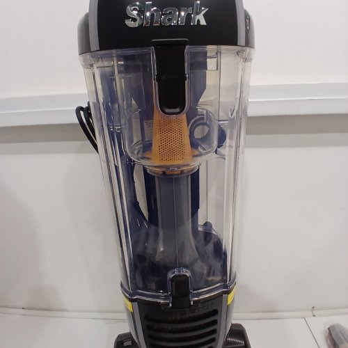 SHARK NAVIGATOR SELF-CLEANING BRUSHROLL PET UPRIGHT VACUUM - CANADIAN VERSION (MODEL: ZU62C) image 5