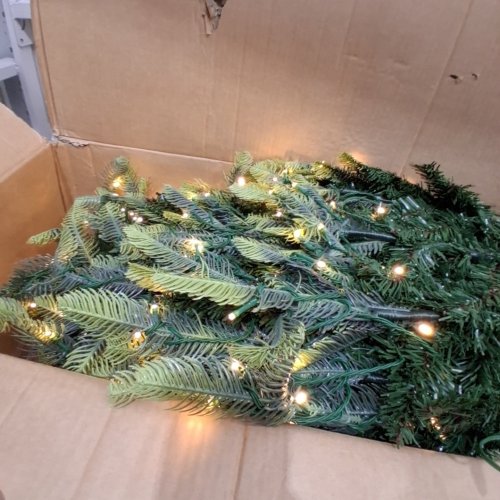 GARVEE PRELIT CHRISTMAS TREE - 7.5FT - GREEN (MODEL: PHK-35HQK65G) image 2