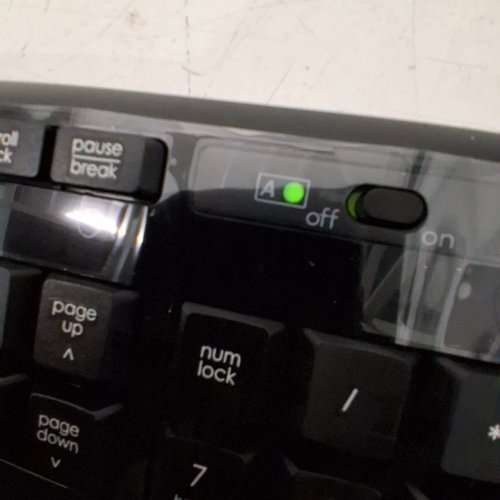 LOGITECH COMFORT WIRELESS COMBO FULL SIZE KEYBOARD WITH MOUSE - BLACK (MODEL: MK345) image 3