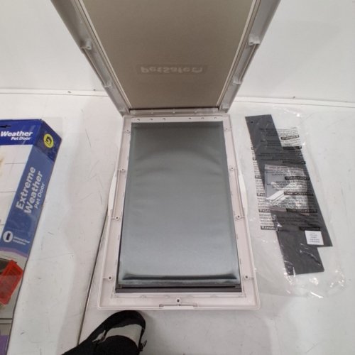 PETSAFE 3-FLAP EXTREME WEATHER ENERGY EFFICIENT PET DOOR - LARGE 10" X 15" - WHITE (MODEL: PPA00-10986) image 4