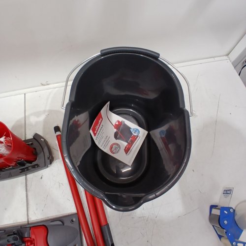 VILEDA ULTRAMAX FLAT MOP & BUCKET SYSTEM image 4