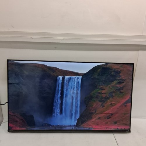 HISENSE 4K UHD HDR LRD ROKU SMART TV - 43" - BLACK (MODEL: 43R63N) image 12
